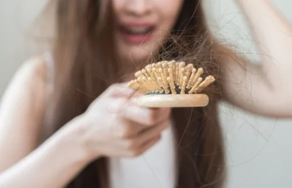 Cara Mengatasi Rambut Rontok